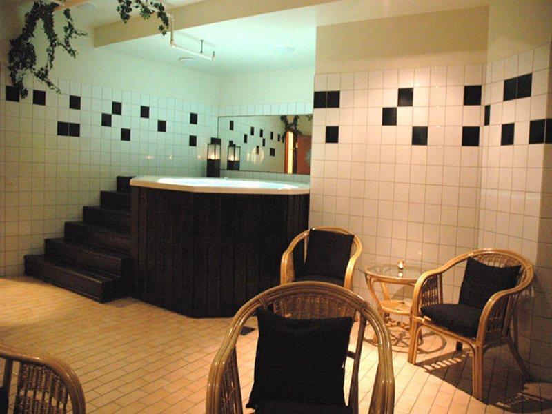 Profilhotels Savoy Jönköping Facilidades foto